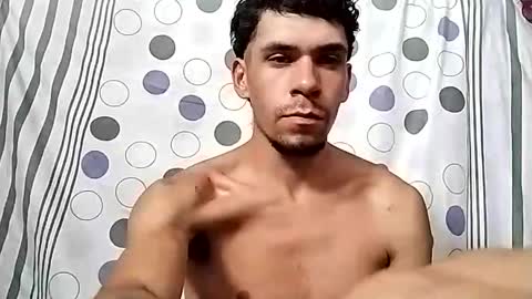 Snapshot of miguel_angelxxx chatting on 02/24/26, 06:39 miguel online show from 02/24/26, 06:39