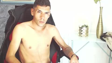 Snapshot of miguel_angelxxx chatting on 06/03/26, 08:14 miguel online show from 06/03/26, 08:14