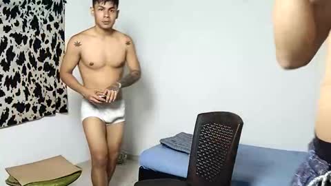 Snapshot of miguelsantos_666 chatting on 04/02/26, 06:11 Miguel Angel Santos online show from 04/02/26, 06:11