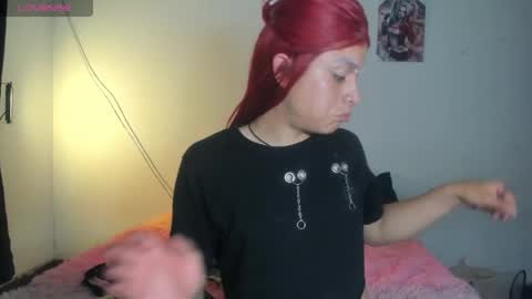 Snapshot of mihaa_adams chatting on 05/05/26, 02:52 MIHAA-ADAMS online show from 05/05/26, 02:52