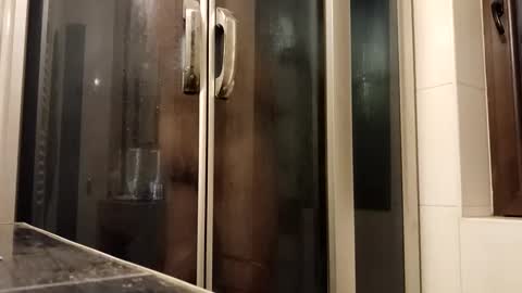 mihai_40 online show from 09/28/25, 08:25