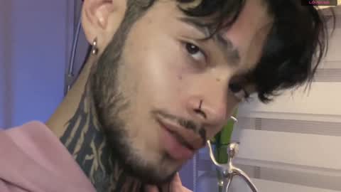 Snapshot of mihailleroy chatting on 12/05/24, 08:55 MIHAIL LEROY finally independent model online show from 12/05/24, 08:55