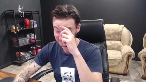 Misha Winchester online show from 10/31/25, 07:20