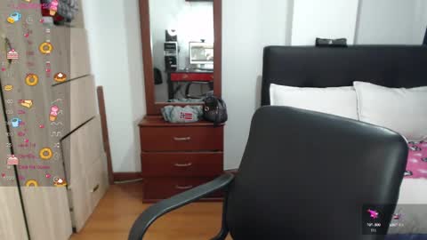  miia big1boobs online show from 03/03/25, 06:22