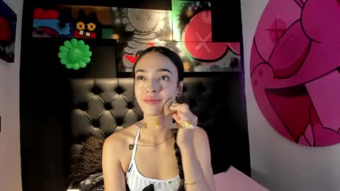 Snapshot of miia_bratz chatting on 04/13/26, 08:47 miia_bratz online show from 04/13/26, 08:47