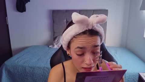 Snapshot of miia_bratz chatting on 06/20/26, 09:06 miia_bratz online show from 06/20/26, 09:06