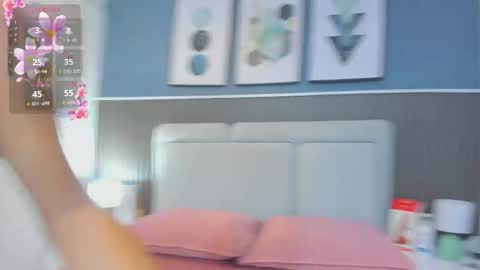 miia_cute18 online show from 04/28/26, 11:37