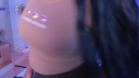 Miia Schwarz  online show from 12/18/24, 10:57