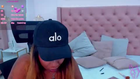 Miia Schwarz  online show from 09/14/25, 09:41