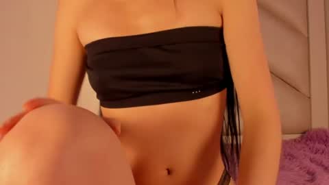 Snapshot of miia_spencer chatting on 06/11/26, 12:36 Mia online show from 06/11/26, 12:36
