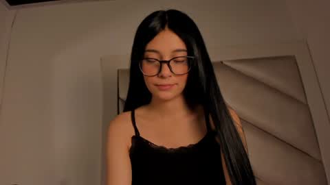 Snapshot of miia_spencer chatting on 07/02/26, 01:39 Mia online show from 07/02/26, 01:39