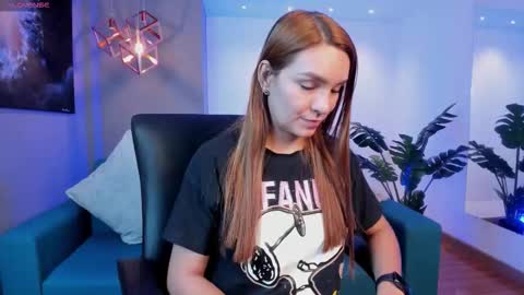 Snapshot of miia_taylors chatting on 02/17/26, 11:40 Miia 3 online show from 02/17/26, 11:40