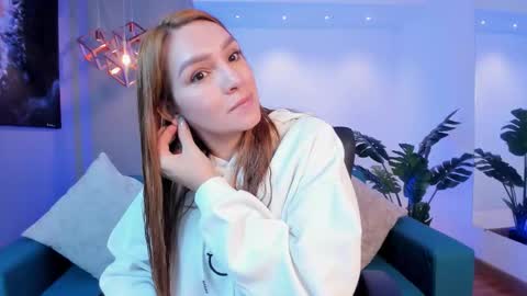 Snapshot of miia_taylors chatting on 02/19/26, 12:12 Miia 3 online show from 02/19/26, 12:12