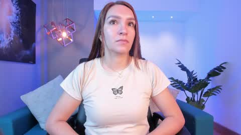 Snapshot of miia_taylors chatting on 03/18/26, 11:35 Miia 3 online show from 03/18/26, 11:35