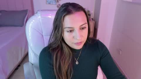 Snapshot of miia_thompson_1 chatting on 07/13/26, 07:27 M I I A online show from 07/13/26, 07:27