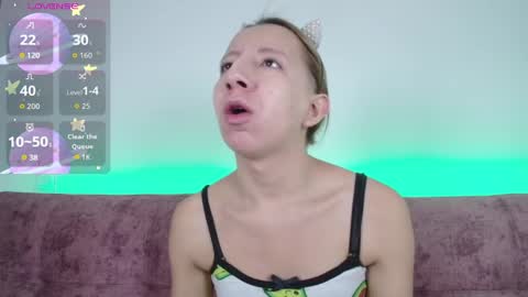 MIIA     online show from 09/09/25, 11:32