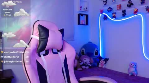 Mila  online show from 10/01/25, 02:28