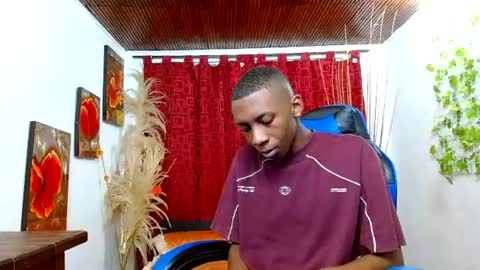 Snapshot of miilo18 chatting on 02/23/26, 08:39 milo online show from 02/23/26, 08:39