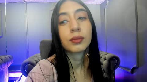 Snapshot of miilu__1 chatting on 02/09/25, 03:22 miilu  online show from 02/09/25, 03:22