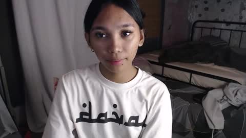 MIKA online show from 05/10/26, 03:06