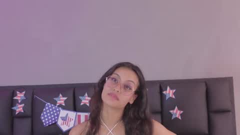 Snapshot of mikaelslow chatting on 07/04/26, 05:08 mikael online show from 07/04/26, 05:08