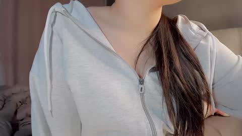 mikasssu online show from 12/20/24, 09:54