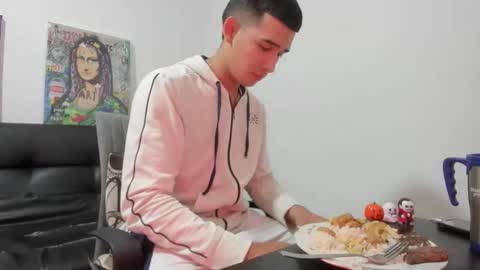 mike3xxx online show from 10/19/25, 01:17