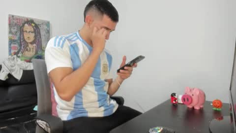 mike3xxx online show from 11/02/25, 03:42