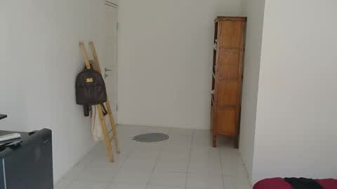 Snapshot of mike4fun99 chatting on 01/06/26, 04:05 mike online show from 01/06/26, 04:05