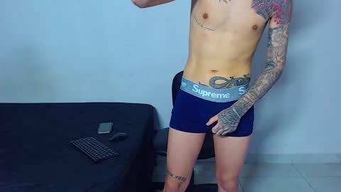 Snapshot of mike777jr chatting on 03/23/26, 02:32 Mike IMDEPENDIENT MODEL online show from 03/23/26, 02:32