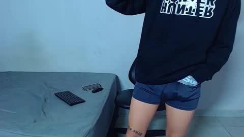 Snapshot of mike777jr chatting on 03/28/26, 03:28 Mike IMDEPENDIENT MODEL online show from 03/28/26, 03:28