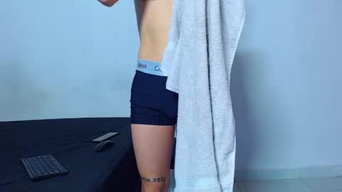 Snapshot of mike777jr chatting on 05/14/26, 01:51 Mike IMDEPENDIENT MODEL online show from 05/14/26, 01:51