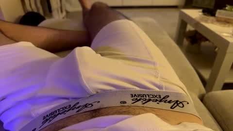 Snapshot of mike860947 chatting on 11/12/25, 09:25 mike860947 online show from 11/12/25, 09:25