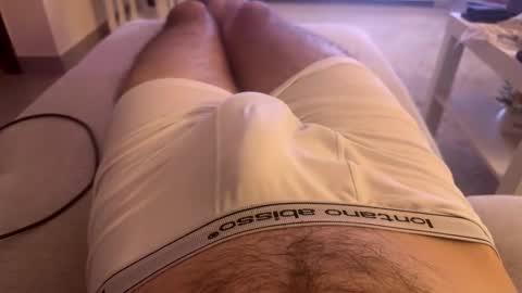 Snapshot of mike860947 chatting on 12/14/25, 09:30 mike860947 online show from 12/14/25, 09:30