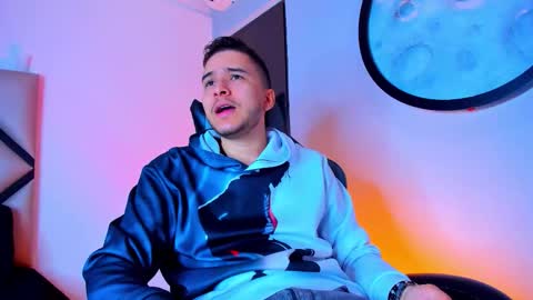 Mike  online show from 11/22/25, 12:15