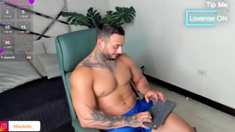 Mike Belle online show from 10/02/25, 08:27