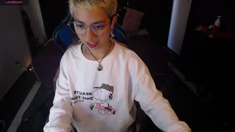 mike_bj online show from 12/15/25, 07:07