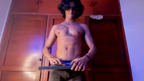 mike_d1030 online show from 04/04/26, 03:42