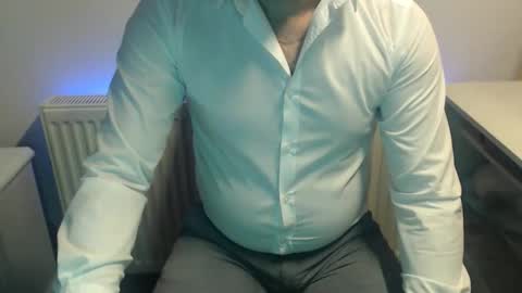 Snapshot of mike_master30 chatting on 04/06/26, 11:11 MikeMaster online show from 04/06/26, 11:11