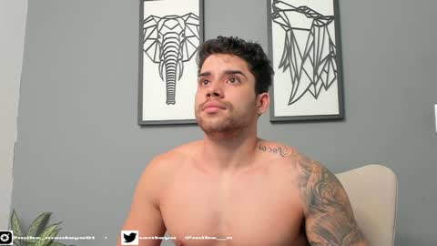 Snapshot of mike_montoya chatting on 12/16/24, 12:49 Mike Montoya online show from 12/16/24, 12:49