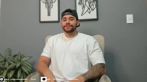 Snapshot of mike_montoya chatting on 01/11/25, 10:51 Mike Montoya online show from 01/11/25, 10:51