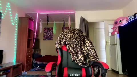 Mike online show from 07/30/26, 12:37