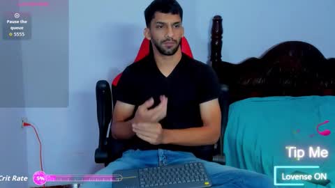 mike_shelby21 online show from 12/14/25, 03:12