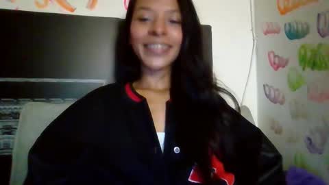 Snapshot of mikeandmaitex chatting on 10/31/25, 05:03 MAITE MIKE Sometimes Im with the boy in camera online show from 10/31/25, 05:03