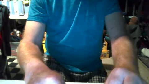 Snapshot of mikeb3200 chatting on 01/17/25, 07:51 mikeb3200 online show from 01/17/25, 07:51