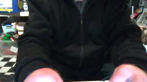Snapshot of mikeb3200 chatting on 02/28/25, 04:43 mikeb3200 online show from 02/28/25, 04:43