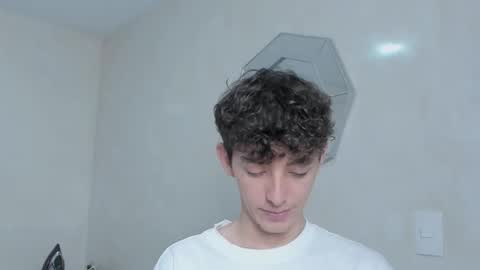 Mikebelf4 online show from 12/13/25, 08:25