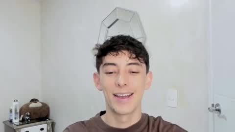 Snapshot of mikebelf4 chatting on 03/08/26, 08:45 Mikebelf4 online show from 03/08/26, 08:45