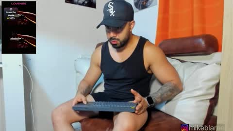 Snapshot of mikeblaree chatting on 02/03/26, 02:53 mikeblaree online show from 02/03/26, 02:53