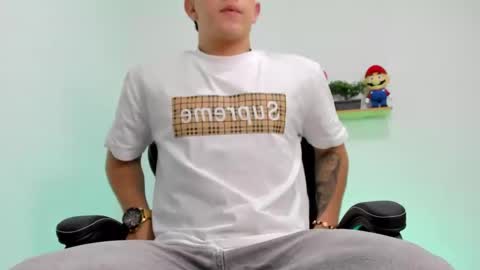 Snapshot of mikecooper_ chatting on 02/23/26, 06:44 Mike Cooper online show from 02/23/26, 06:44